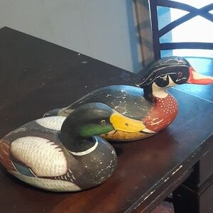 Handcrafted Wooden Duck Figurines - Multicolor